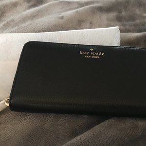 Kate Spade Leila Large Continental Wallet